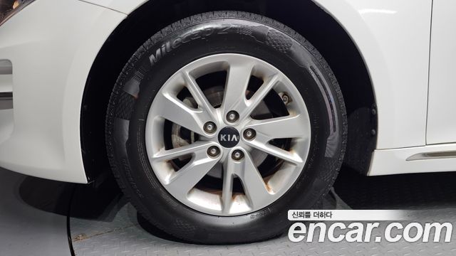 Kia K5 (II) LPI MX Luxury 2017 — фото 5