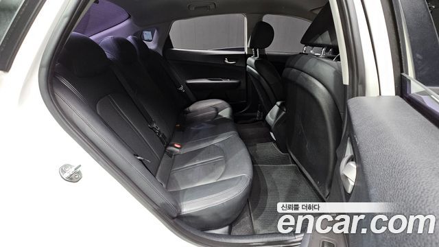 Kia K5 (II) LPI MX Luxury 2017 — фото 11