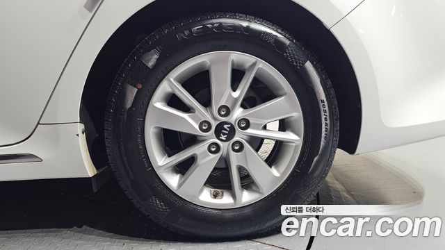 Kia K5 (II) LPI MX Luxury 2017 — фото 21