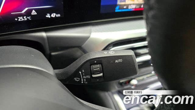 BMW i4 eDrive40 M Sports Pro 2023 — фото 20
