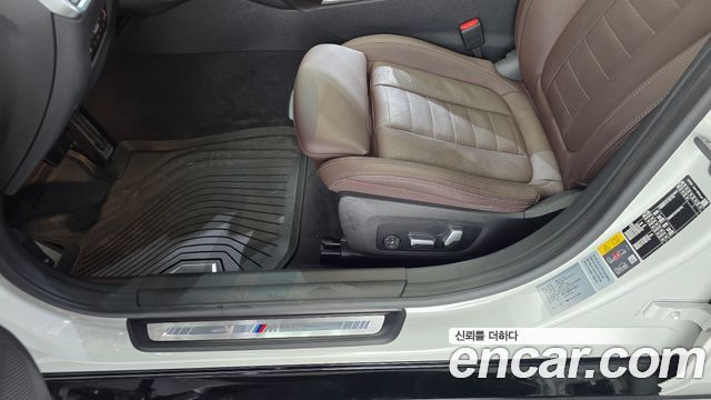 BMW i4 eDrive40 M Sports Pro 2023 — фото 33