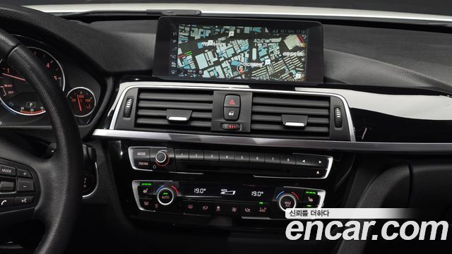 BMW 3 Series (F30) 320d 2017 — фото 14