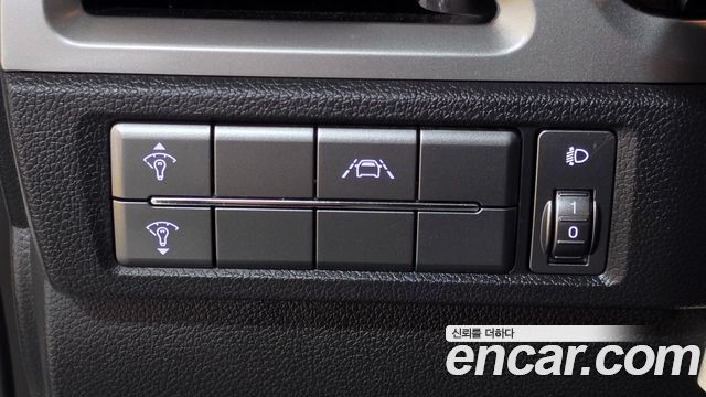 KG Mobility (SsangYong) Beautiful Korando Diesel 1.6 2WD C5 Plus 2020 — фото 16