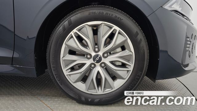 Kia K5 Hybrid (III) Prestige 2023 — фото 5