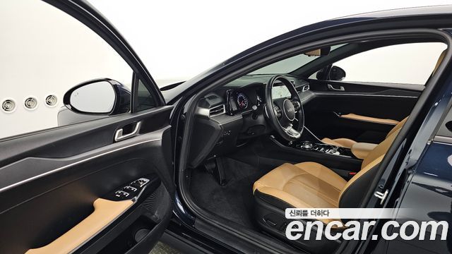 Kia K5 Hybrid (III) Prestige 2023 — фото 10