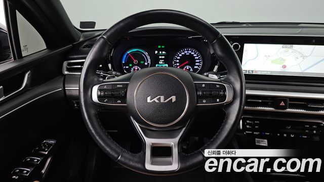 Kia K5 Hybrid (III) Prestige 2023 — фото 13