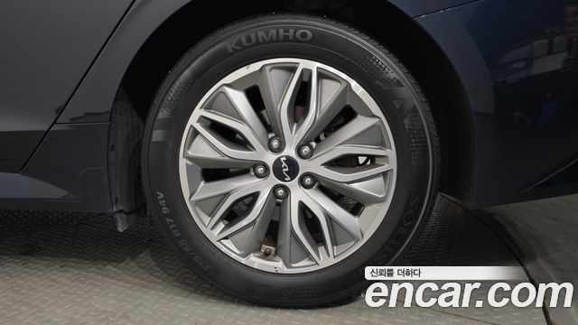 Kia K5 Hybrid (III) Prestige 2023 — фото 21