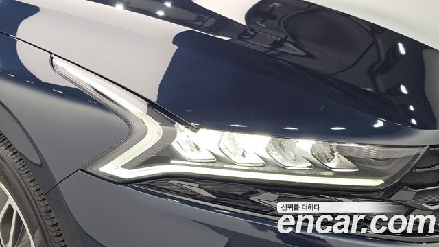Kia K5 Hybrid (III) Prestige 2023 — фото 22