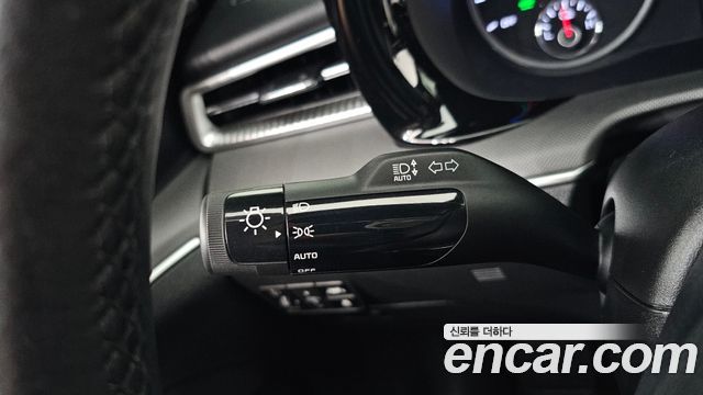 Kia K5 Hybrid (III) Prestige 2023 — фото 27