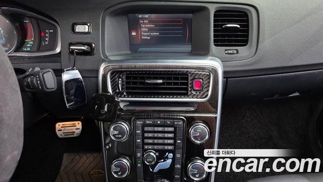 Volvo S60 D4 2nd 2014 — фото 19