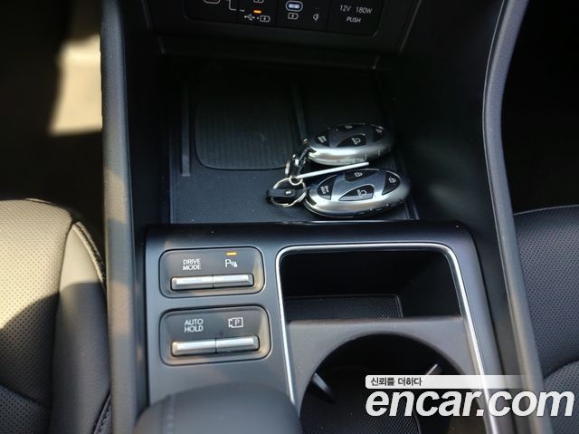 Hyundai Sonata The Edge (DN8) 2.0 Exclusive 2024 — фото 13