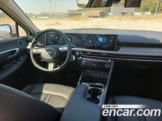 Hyundai Sonata The Edge (DN8) 2.0 Exclusive 2024 — фото 16