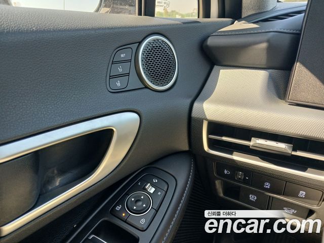Hyundai Sonata The Edge (DN8) 2.0 Exclusive 2024 — фото 18
