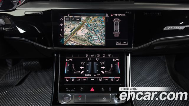 Audi A8 (D5) 55 TFSI Quattro LWB 2020 — фото 16