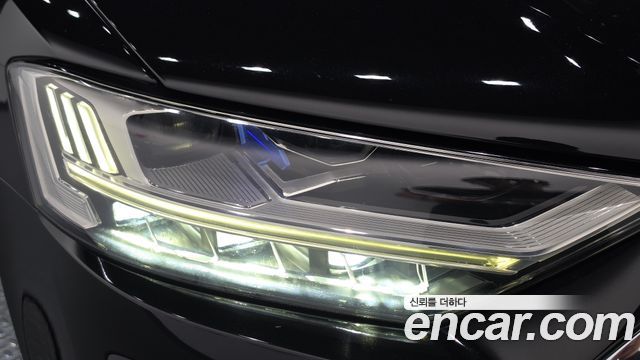 Audi A8 (D5) 55 TFSI Quattro LWB 2020 — фото 28