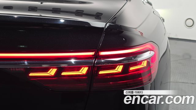 Audi A8 (D5) 55 TFSI Quattro LWB 2020 — фото 29