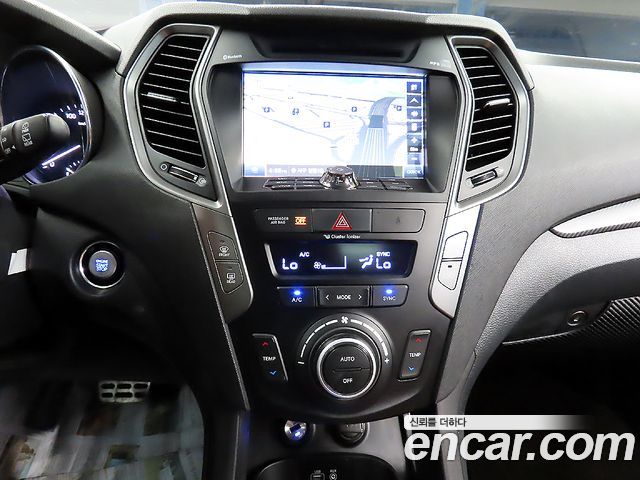 Hyundai Santa Fe The Prime Diesel 2.0 2WD Exclusive Special 2016 — фото 21