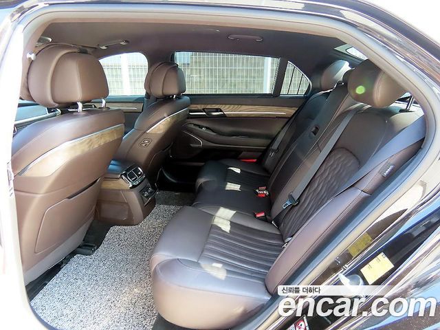 Genesis G90 3.3 T AWD Premium Luxury 2019 — фото 6