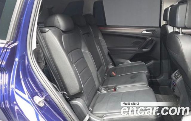 Volkswagen Tiguan Allspace 2.0 TSI Prestige 2023 — фото 10
