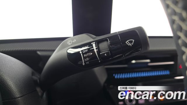 Kia EV6 Long Range 4WD GT Line 2023 — фото 19