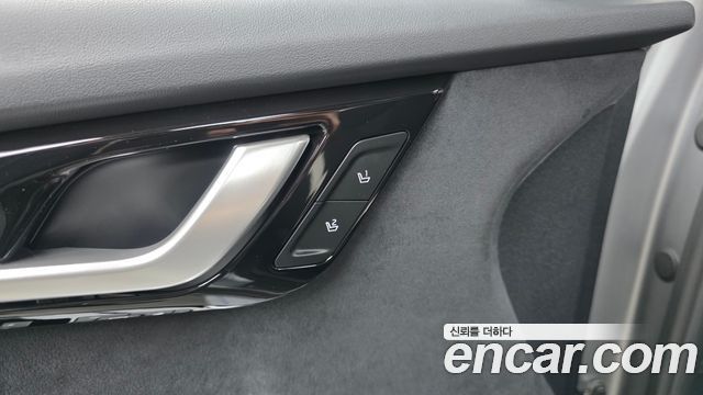 Kia EV6 Long Range 4WD GT Line 2023 — фото 28