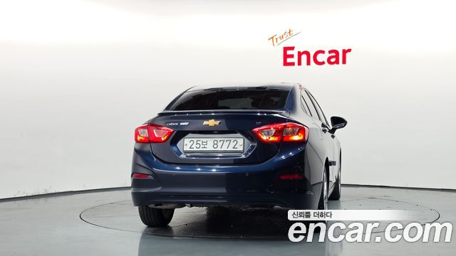Chevrolet Cruze 1.4 Turbo LT Deluxe 2017 — фото 4