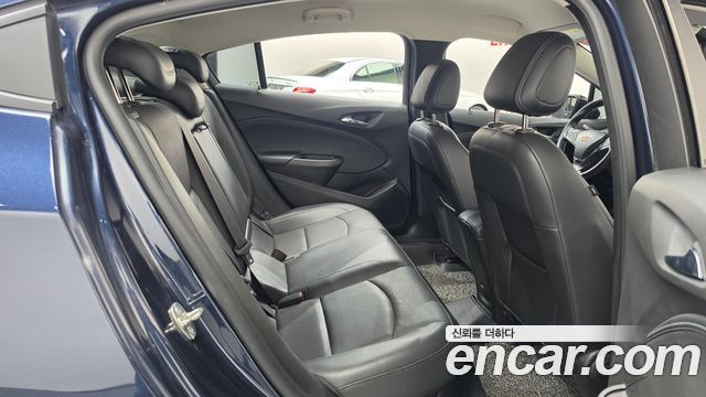 Chevrolet Cruze 1.4 Turbo LT Deluxe 2017 — фото 11