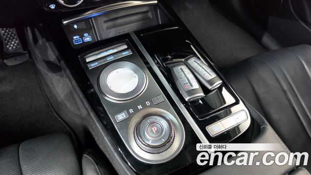 Genesis Electrified G80 (RG3) e-AWD 2022 — фото 9