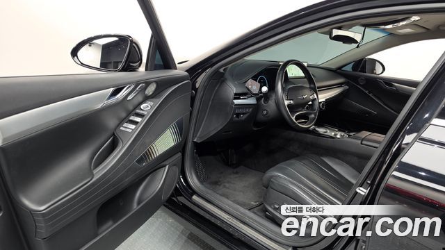 Genesis Electrified G80 (RG3) e-AWD 2022 — фото 10