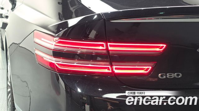 Genesis Electrified G80 (RG3) e-AWD 2022 — фото 23