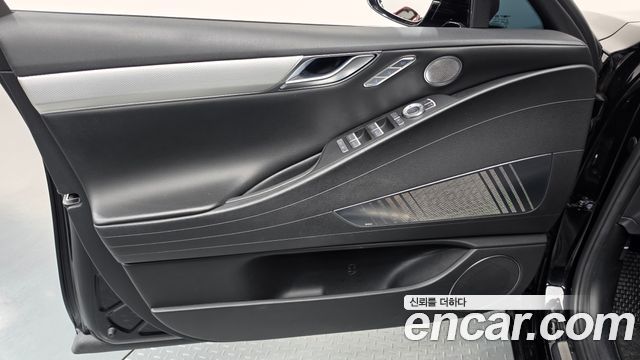 Genesis Electrified G80 (RG3) e-AWD 2022 — фото 24