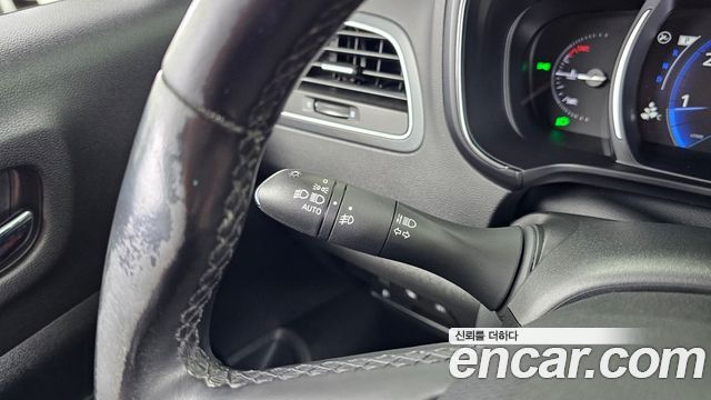 Renault Korea QM6 Gasoline 2WD LE 2019 — фото 33