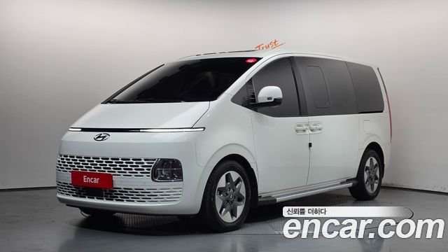 Hyundai Staria L3.5 Tourer 11-Seater Modern