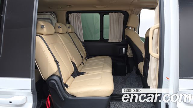 Hyundai Staria L3.5 Tourer 11-Seater Modern 2024 — фото 11