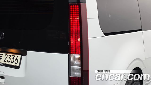 Hyundai Staria L3.5 Tourer 11-Seater Modern 2024 — фото 23