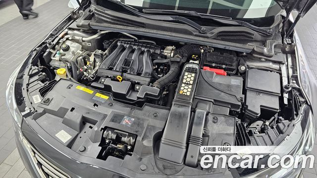 Renault Korea SM6 2.0 LPe SE 2020 — фото 6