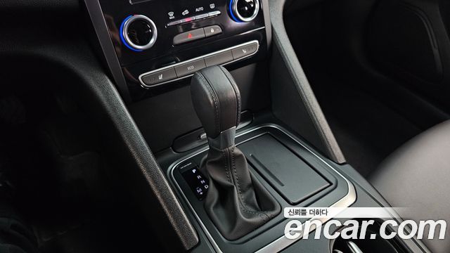 Renault Korea SM6 2.0 LPe SE 2020 — фото 9