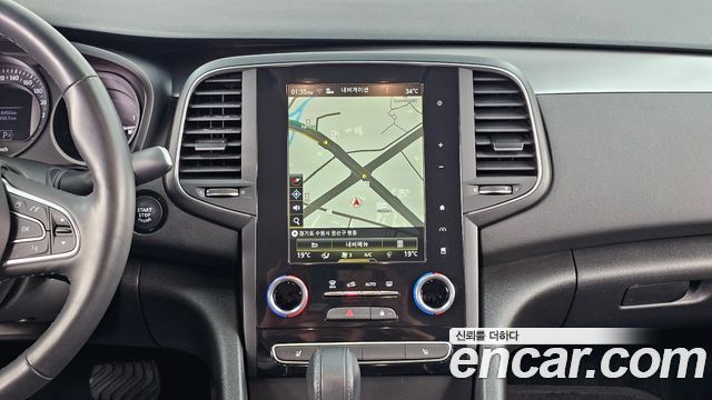 Renault Korea SM6 2.0 LPe SE 2020 — фото 19