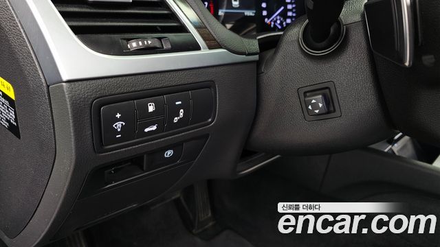 Genesis G80 3.3 GDI Luxury 2018 — фото 16