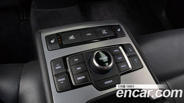 Genesis G80 3.3 GDI Luxury 2018 — фото 19