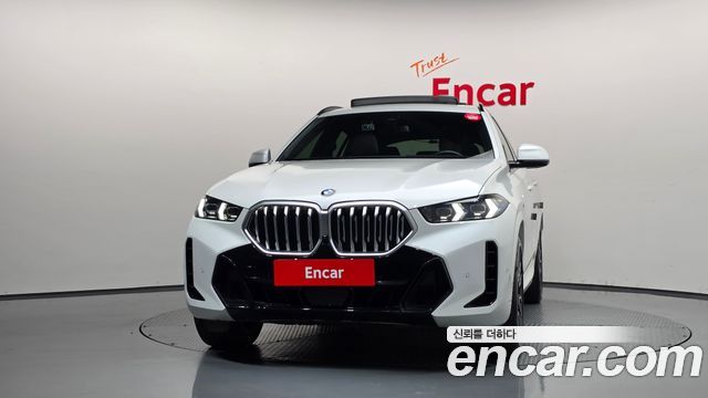 BMW X6 (G06) xDrive40i M Sport 2024 — фото 3