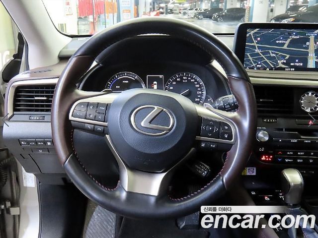 Lexus RX450hL (IV) Luxury Plus 2021 — фото 8