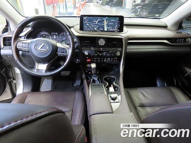 Lexus RX450hL (IV) Luxury Plus 2021 — фото 10