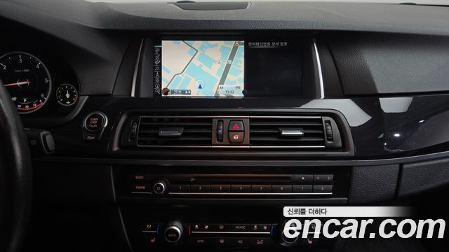 BMW 5 Series (F10) 520d 2015 — фото 14