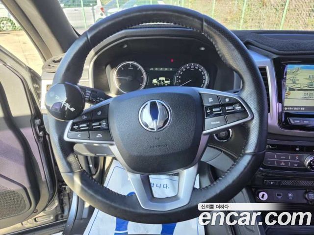 KG Mobility (SsangYong) Rexton Sports Khan Diesel 2.2 4WD Professional X (5-Link) 2019 — фото 7