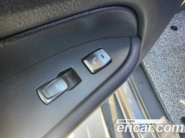 KG Mobility (SsangYong) Rexton Sports Khan Diesel 2.2 4WD Professional X (5-Link) 2019 — фото 19