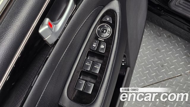 Hyundai Genesis BH330 Modern Standard 2014 — фото 18