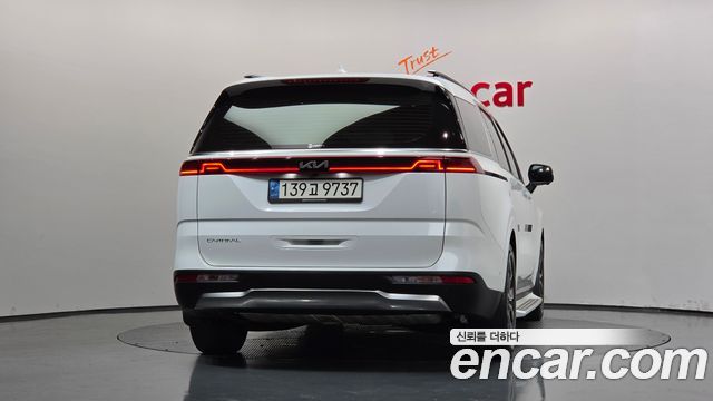 Kia Carnival (IV) Gasoline 7-Seater Signature 2023 — фото 4