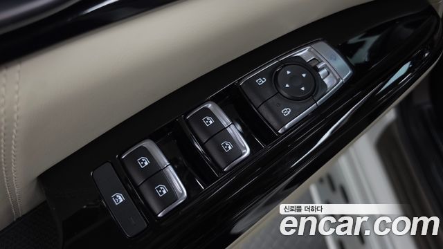 Kia Carnival (IV) Gasoline 7-Seater Signature 2023 — фото 30
