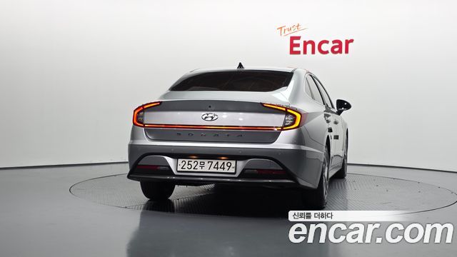 Hyundai Sonata (DN8) 2.0 Premium Family 2020 — фото 4